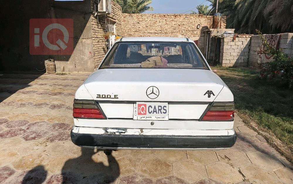 مرسيدس بنز E-Class